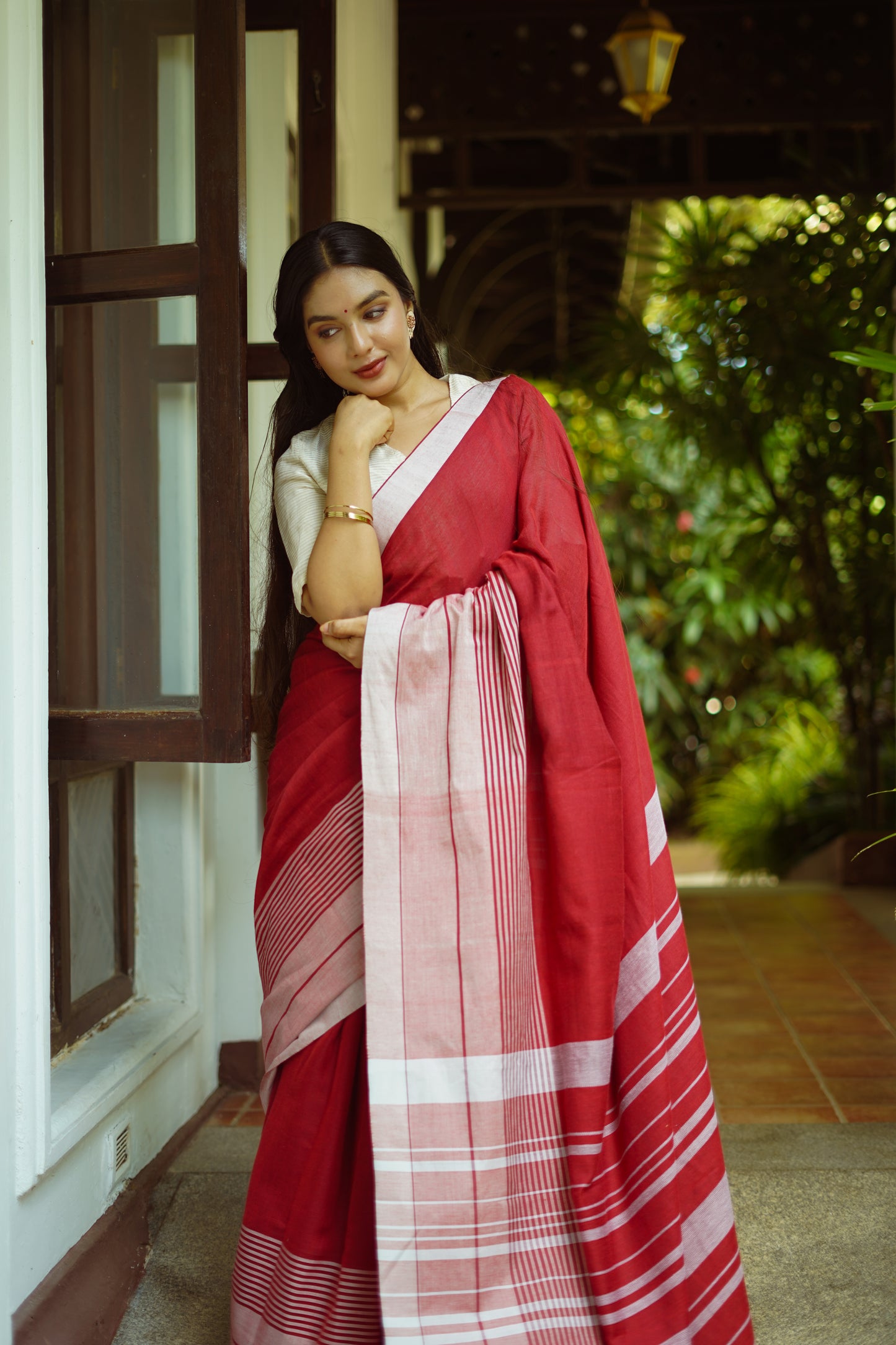 Cherry red- Handwoven dobby cotton saree