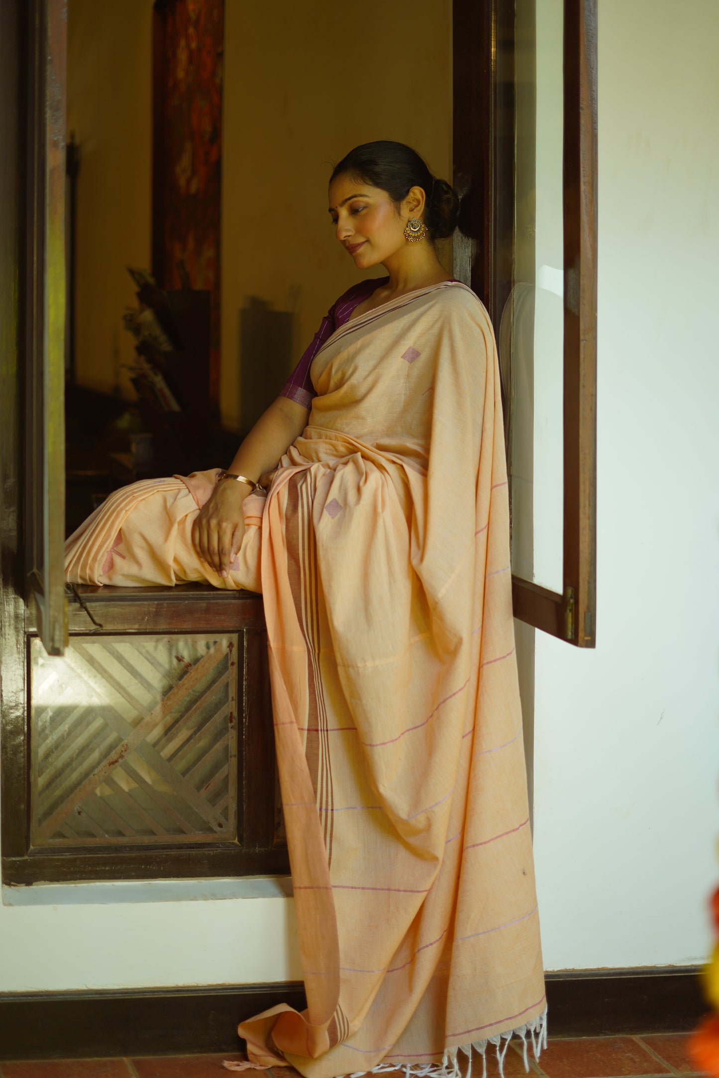 Desert sand -handwoven cotton saree